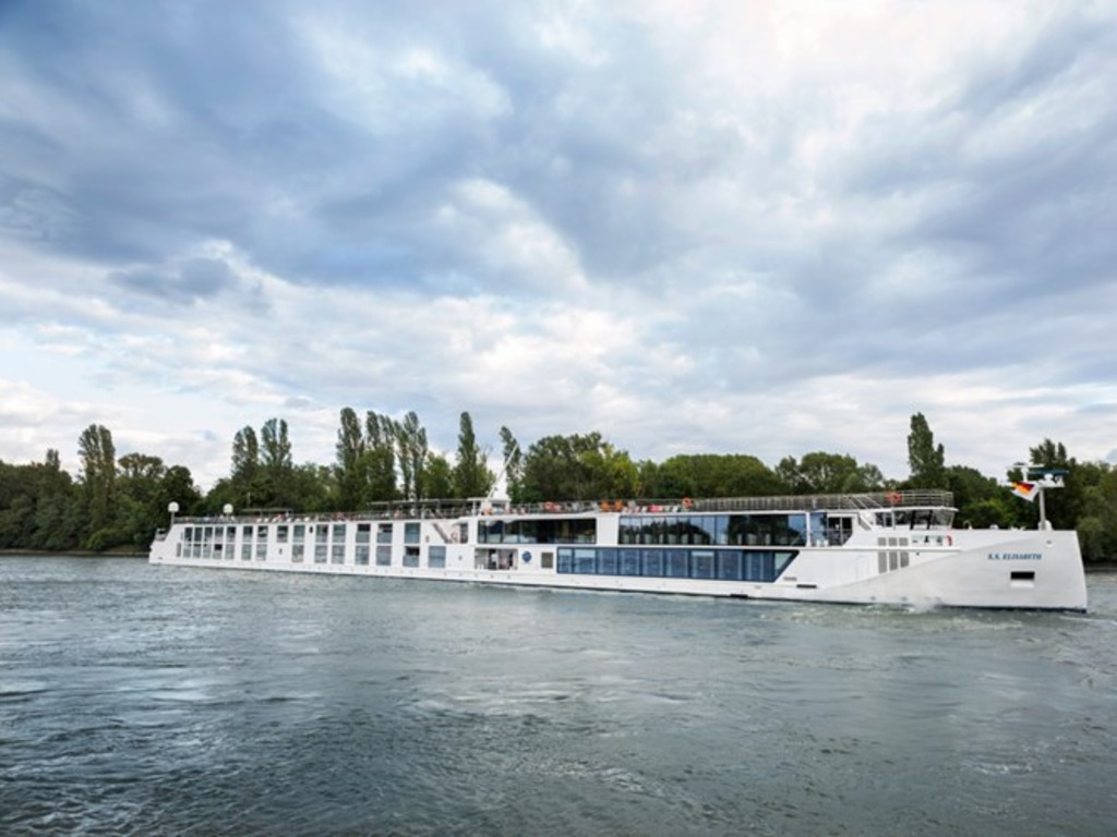 Three new super ships to join Uniworld fleet in 2027