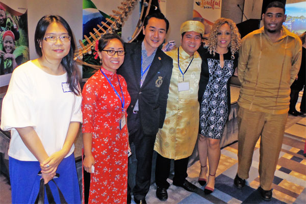 Vietnam Gives Agents A Taste Of Its Wonders